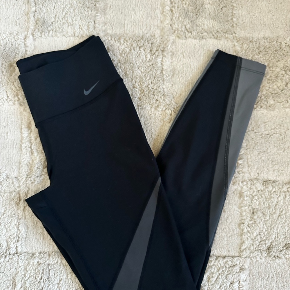 Nike Black and Gray Active Leggings